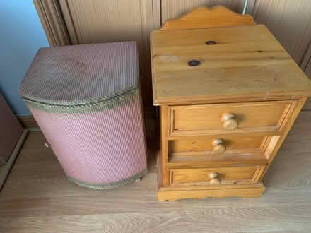 Photo of free Bedroom drawers & cabinet collect bb87hw (Lane Head BB8) #1