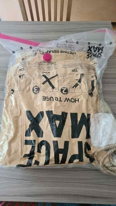 Photo of free Drawstring curtains with rail (RH1) #2