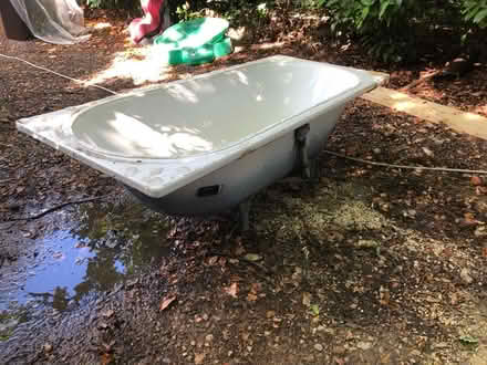 Photo of free Metal bath (Worcester Park KT4) #2