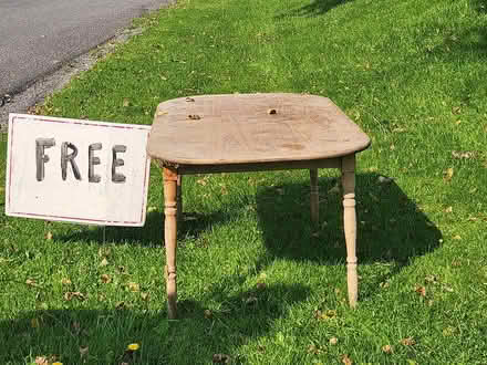 Photo of free maple table (virgil) #3