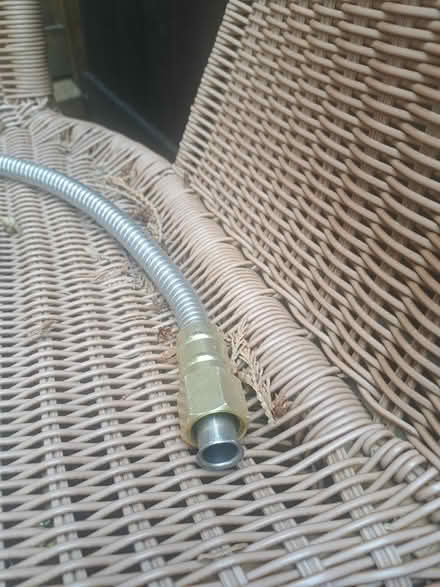 Photo of free 50 ft hose with connector leak (wallingford) #2