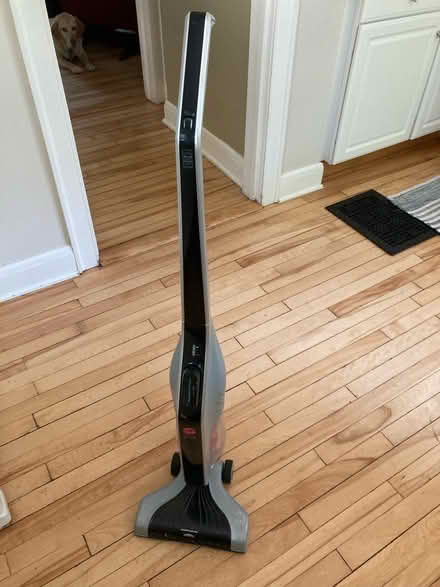 Photo of free Hoover Lynx cordless vacuum (Atwood neighborhood) #1