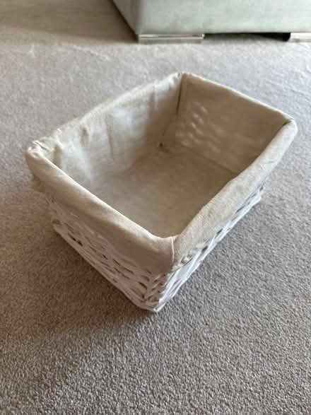 Photo of free White Whicker Lined Basket (Cardiff Bay CF11) #1