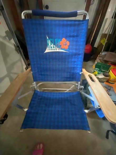 Photo of free Beach / Pool / Outdoor chairs (Dickinson Kings Contrivance) #2