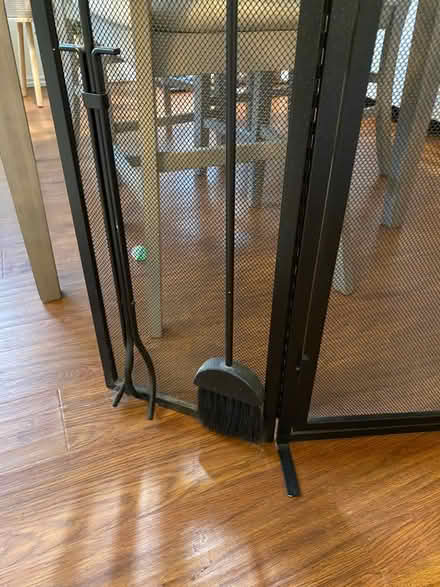 Photo of free Fireplace screen and 4 tools (75080) #2