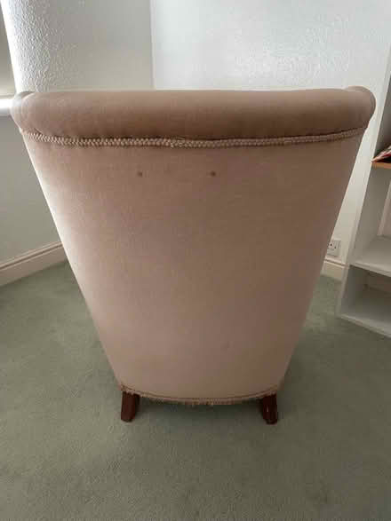 Photo of free Vintage armchair (Broomhall S10) #3