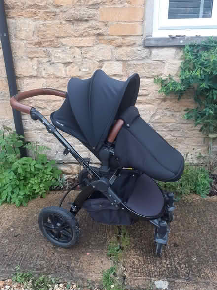 Photo of free Ickle Bubba Stom pram / pushchair (Stow on the wold) #1