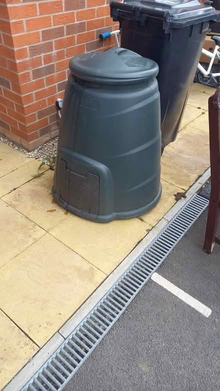 Photo of free Compost bin (Eynsham OX29) #1