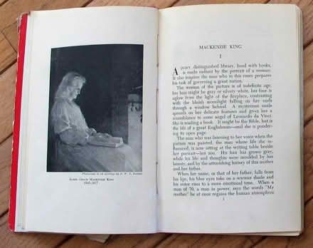 Photo of free books (S.E. of Caledon Village) #2