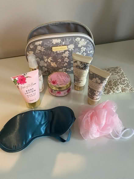 Photo of free Laura Ashley Wash Set New (CH43) #1