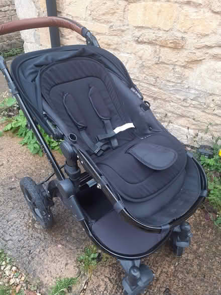 Photo of free Ickle Bubba Stom pram / pushchair (Stow on the wold) #2