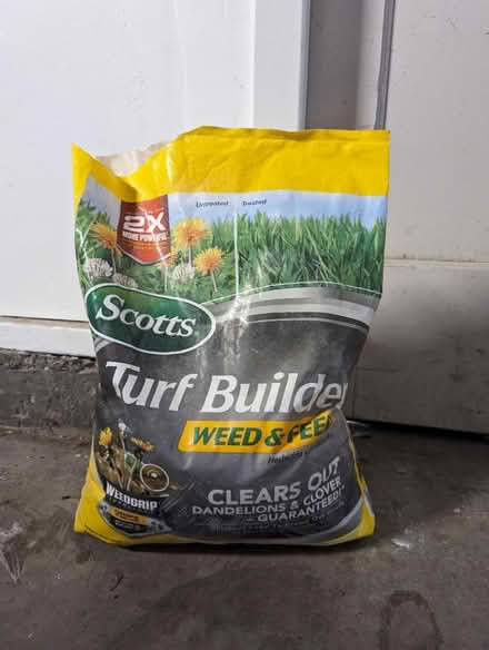 Photo of free Weed & Feed lawn treatment (Ponderosa Park (Sunnyvale)) #1
