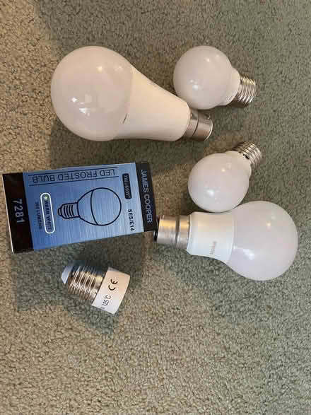 Photo of free Working lightbulbs (Broomhall S10) #1
