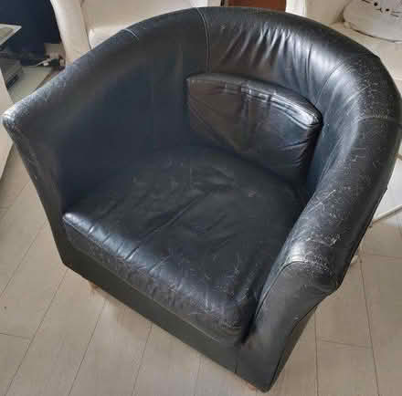 Photo of free Black Leather Armchair (South Kensington station. SW3) #3