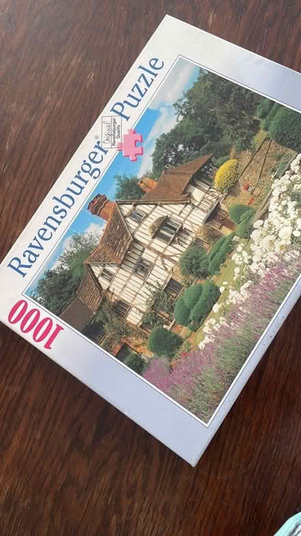 Photo of free 1000 piece puzzle (Harrow HA7) #1