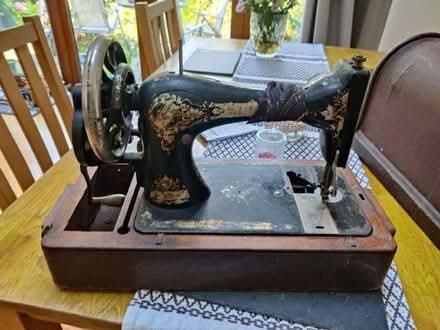 Photo of free Singer sewing machine (Wadsley S6) #2