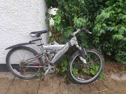 Photo of free Adult bike, needs work (EN4) #1