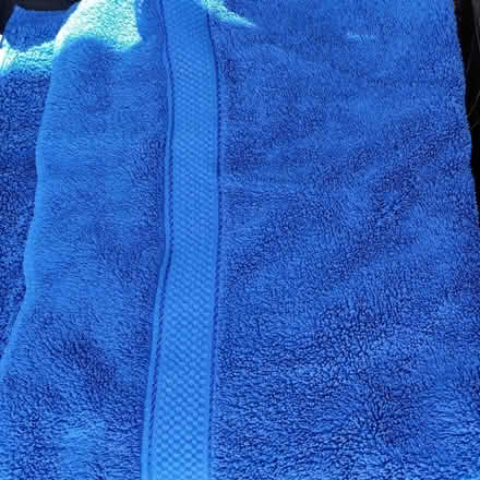 Photo of free Bath towels,face towels,1 bath mat (KT5) #2