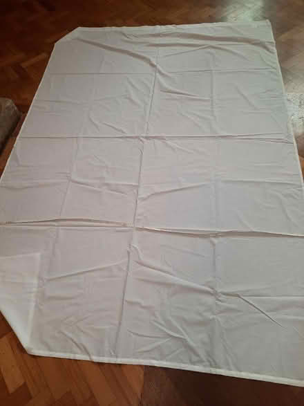 Photo of free White tablecloths x2 (Trowbridge BA14) #1