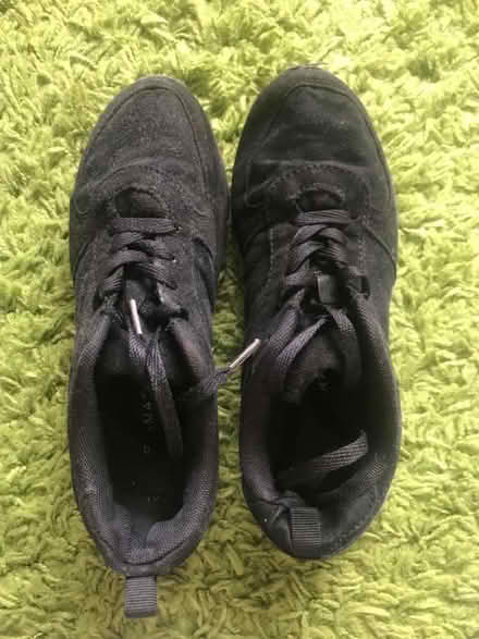 Photo of free Trainers - size 5 (Kennington OX1) #3