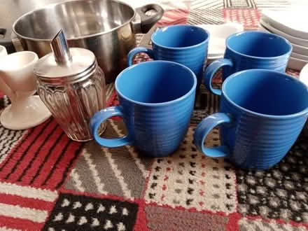 Photo of free Kitchen Items & Bath mat (Barkerend BD3) #1