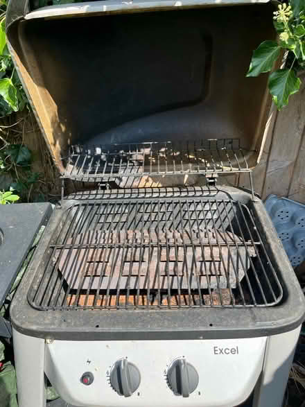 Photo of free Outback gas bbq (Eynsford DA4) #3