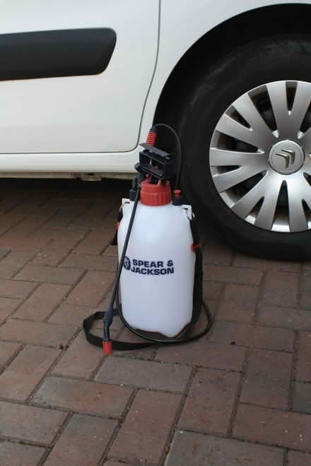Photo of free 5L Hand pump Sprayer (Corley CV7) #1