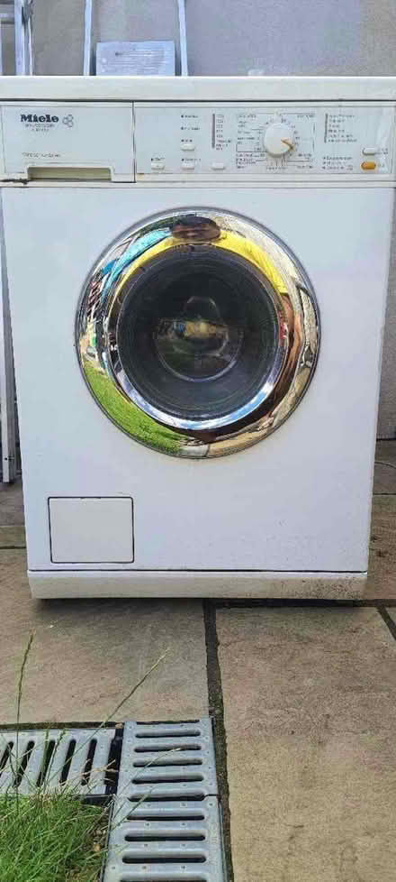 Photo of free Miele washing machine (South Oxhey WD19) #2