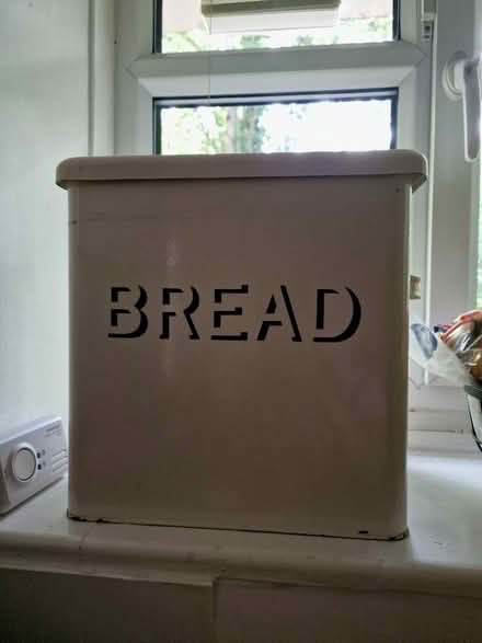 Photo of free Bread metal box (Putney SW15) #1