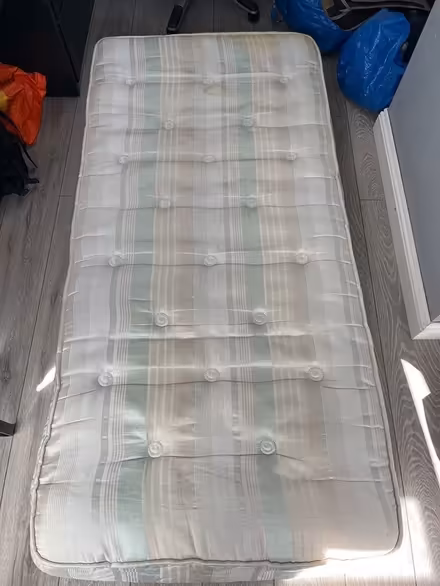 Photo of free Miracoil 3 Gold single mattress (WD5 Abbots Langley) #2