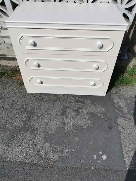 Photo of free small chest of drawers (Bridlington YO15) #1