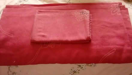 Photo of free King size duvet cover/pillow cases (Halliwell BL1) #1
