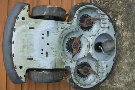 Photo of free Robotic Mower Circa 2000’s (Shefford SG17) #2