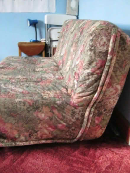 Photo of free 3 seater sofa/bed (Donnington Bridge OX1) #1
