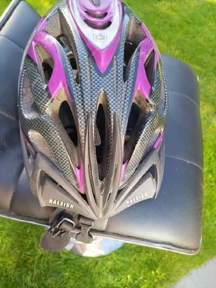 Photo of free Cycle helmet (Beddington SM6) #1