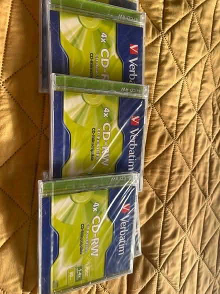 Photo of free Cd-rw (Wimbledon SW20) #1