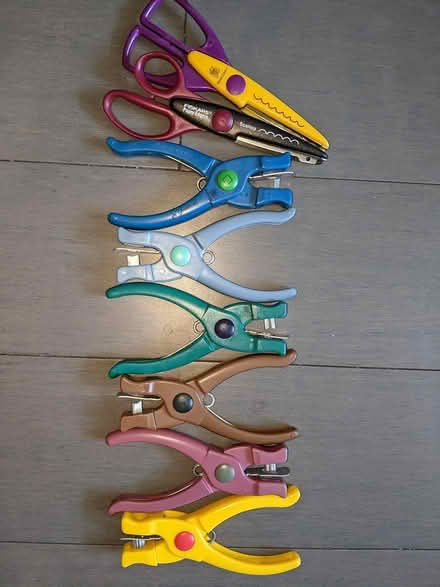 Photo of free paper cutters (Washington Heights near GWB) #1