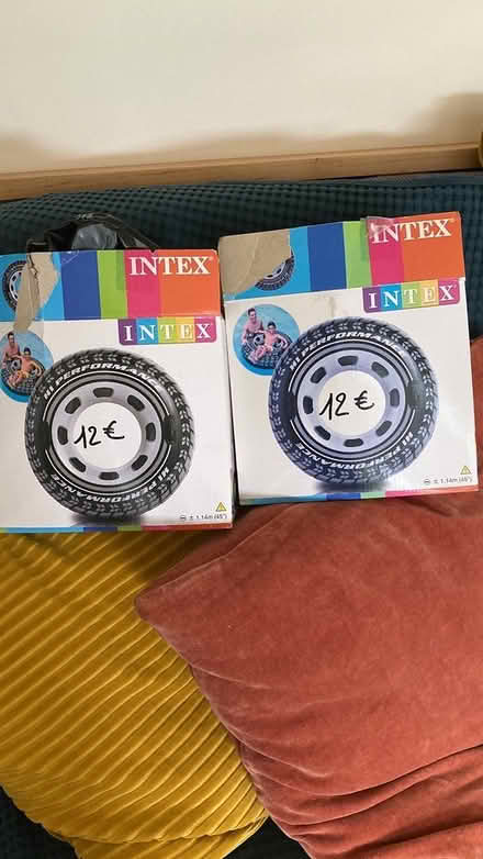 Photo of free Large rubber rings (Twickenham TW2) #2