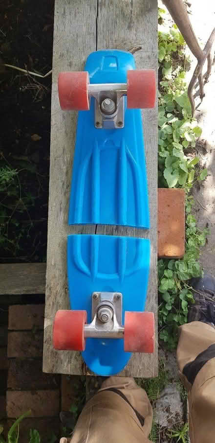 Photo of free Skateboard - broken (Uckfield, Ringles Cross TN22) #3