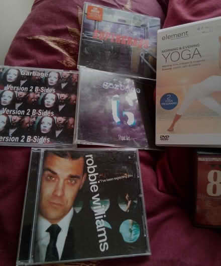 Photo of free CD's, dvds and tapes (Pendleton M6) #4