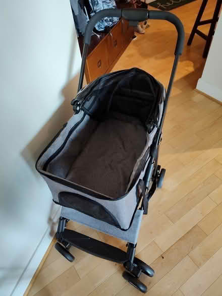 Photo of free Dog stroller (Tenleytown) #1