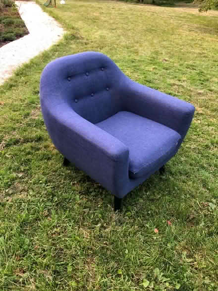 Photo of free Lovely blue armchair (Worcester Park KT4) #2