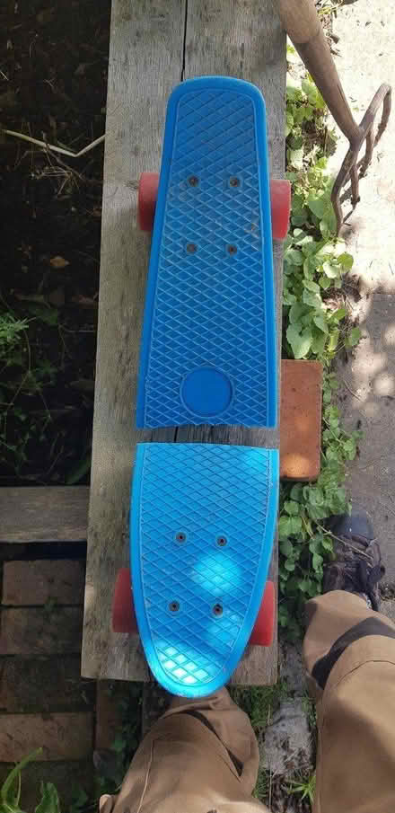 Photo of free Skateboard - broken (Uckfield, Ringles Cross TN22) #1