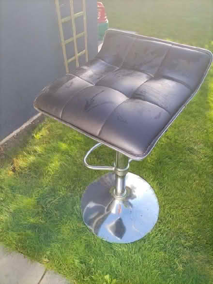 Photo of free Bar stools (Beddington SM6) #1