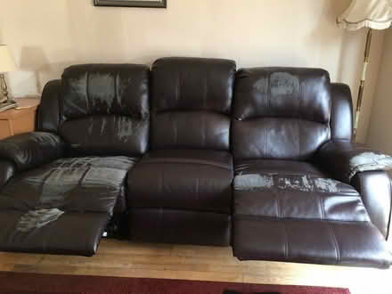 Photo of free Settees (Heaton Chapel SK4) #2
