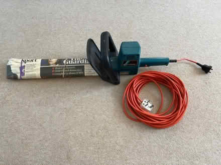 Photo of free Black & Decker GS400 Hedge Trimmer (Kenton near Exeter) #1