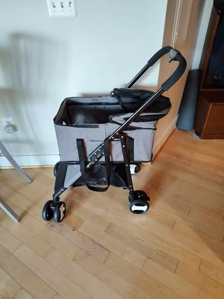 Photo of free Dog stroller (Tenleytown) #3