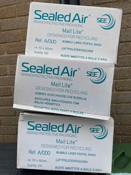 Photo of free Padded envelopes as seen in pic (Moortown LS17) #1