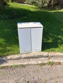Photo of free White cupboard (Hunt Club) #1
