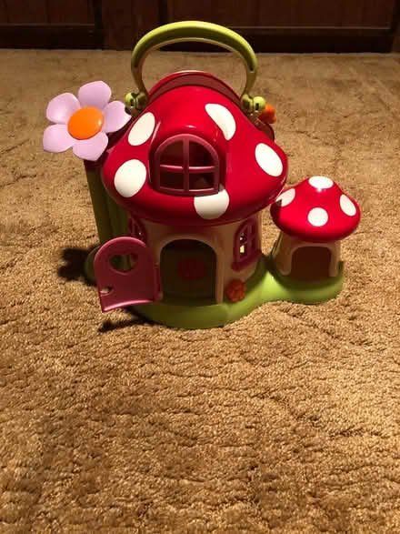 Photo of free Children’s puzzles and toys (LaGrange off Rt55) #2